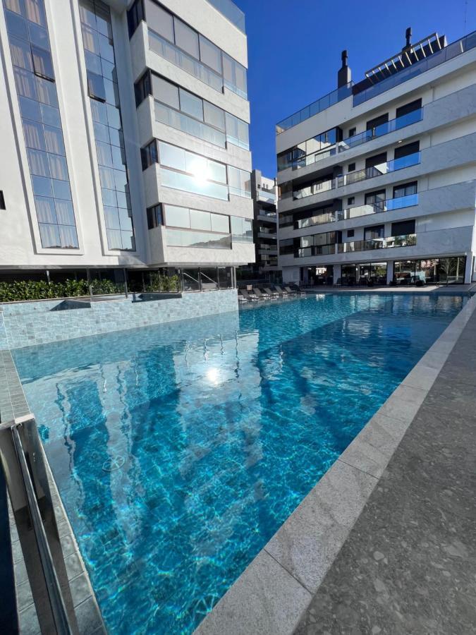 Cobertura Velejar Em Condominio Clube - Com Area De Lazer Governador Celso Ramos Buitenkant foto